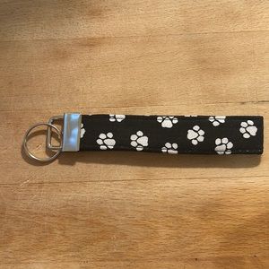 White Paw Print Handmade Keychain